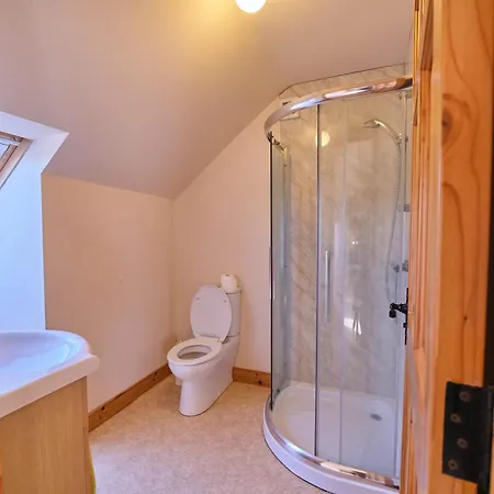 別荘 4 Bedroom House By Travel Lets Self Catering Near *