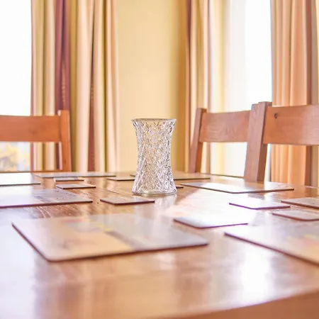 4 Bedroom House By Travel Lets Self Catering Near 別荘